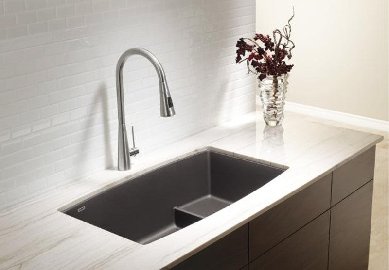 BLANCO PERFORMA CASCADE, CINDER