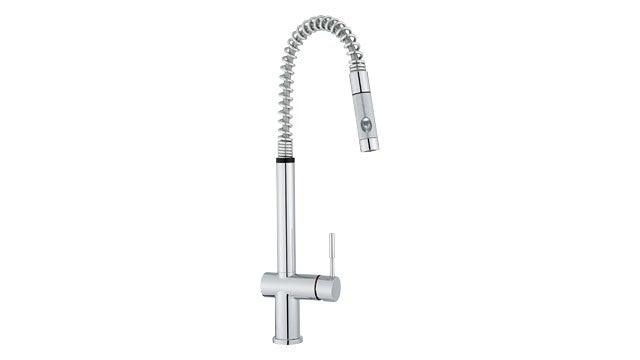 Franke FF-21 Faucet Polished Chrome w Pull Out stream & spray